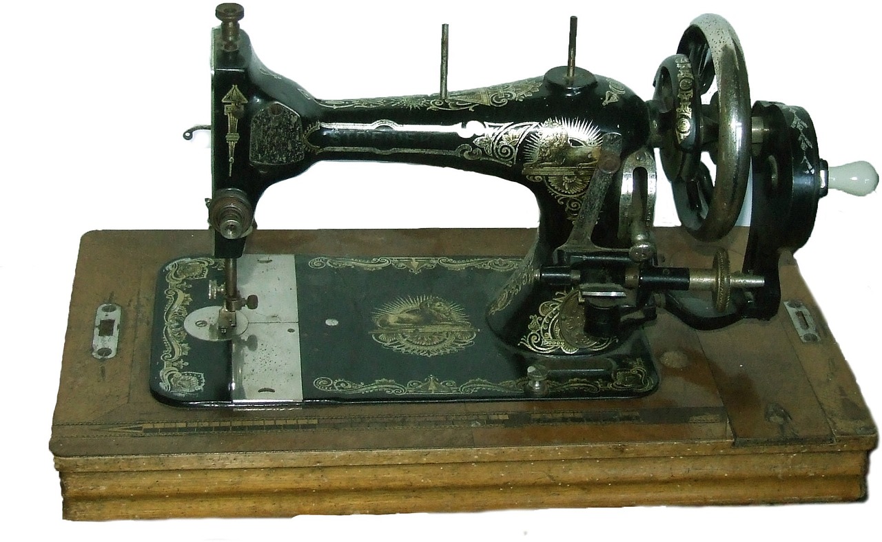Simple Steps on How to Thread a Sewing Machine